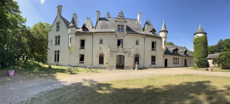 Château - 900 m² - 25 pièces