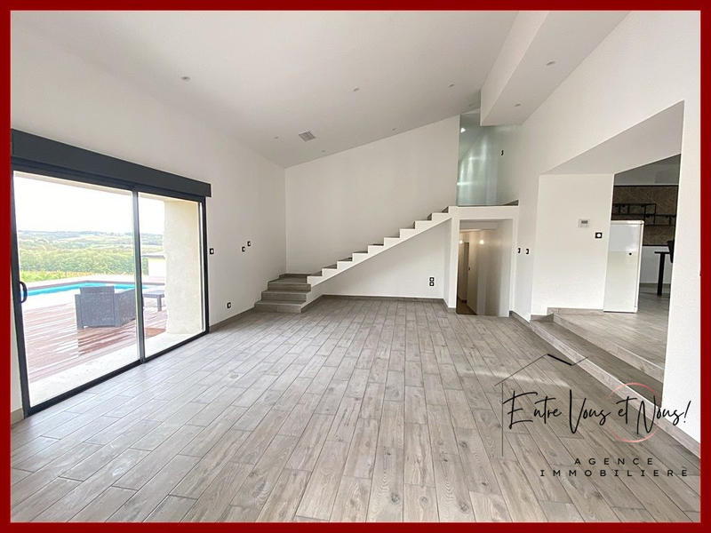 Maison ancienne - 198 m² - 7 pièces