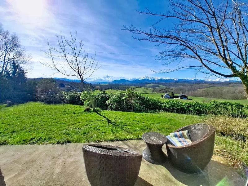 Maison - 171 m² - 7 pièces