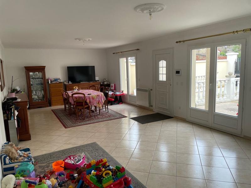 Maison contemporaine - 160 m² - 8 pièces