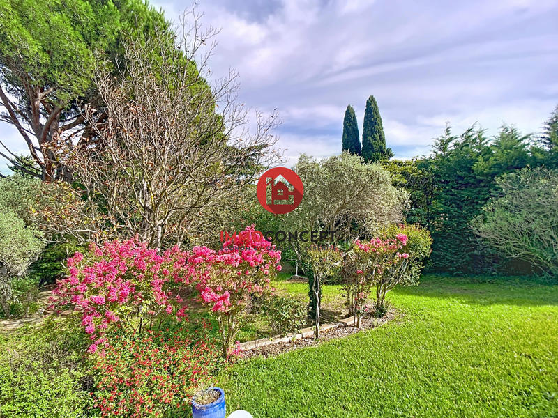 Villa - 232 m² - 7 pièces