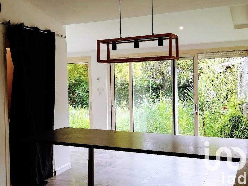 Maison - 99 m² - 4 pièces