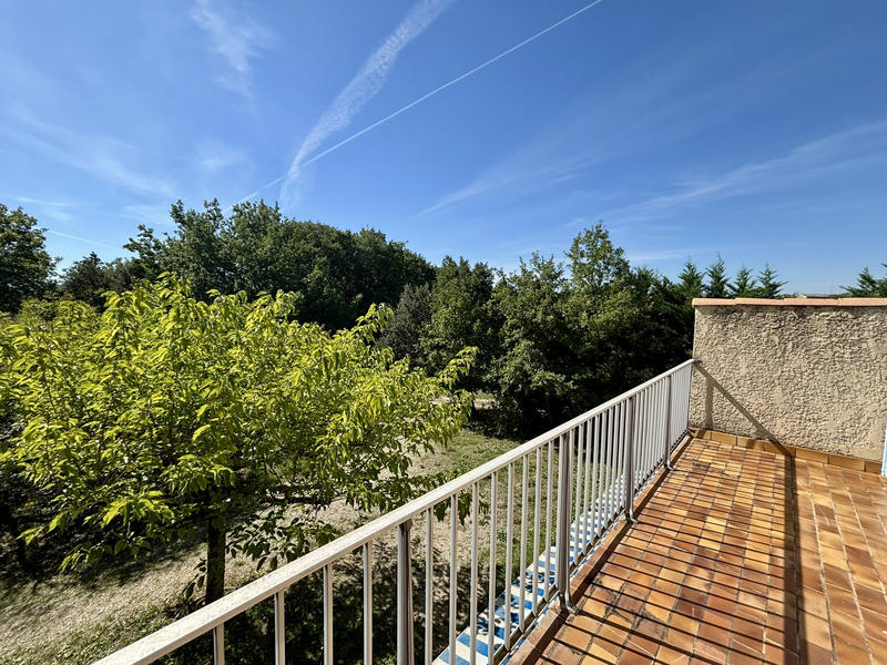 Villa - 180 m² - 8 pièces