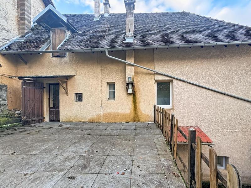 Maison de village - 140 m² - 7 pièces