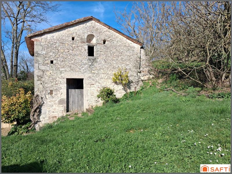 Maison - 205 m² - 6 pièces