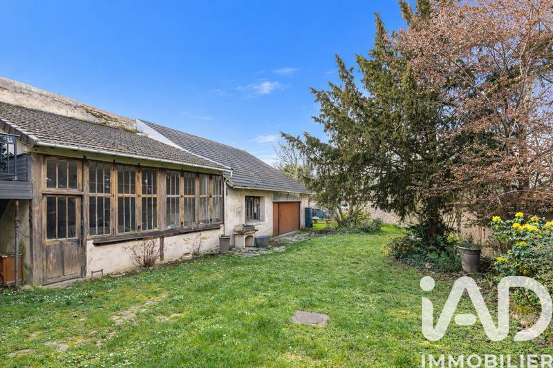 Maison - 157 m² - 8 pièces