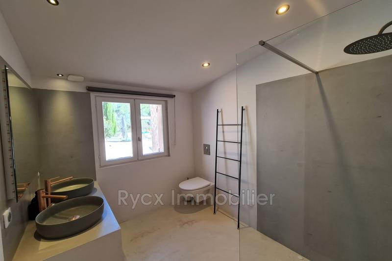 Maison - 170 m² - 5 pièces