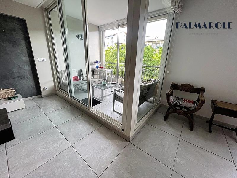 Appartement - 110 m² - 3 pièces