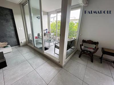 Appartement - 110 m² - 3 pièces