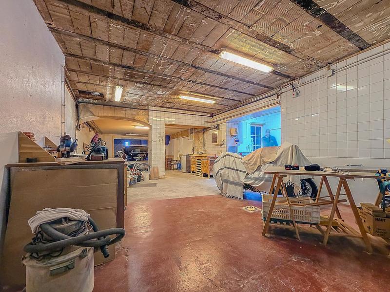 Maison - 170 m² - 6 pièces