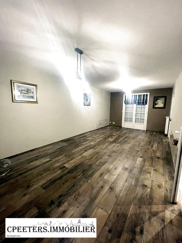 Maison - 93 m² - 4 pièces