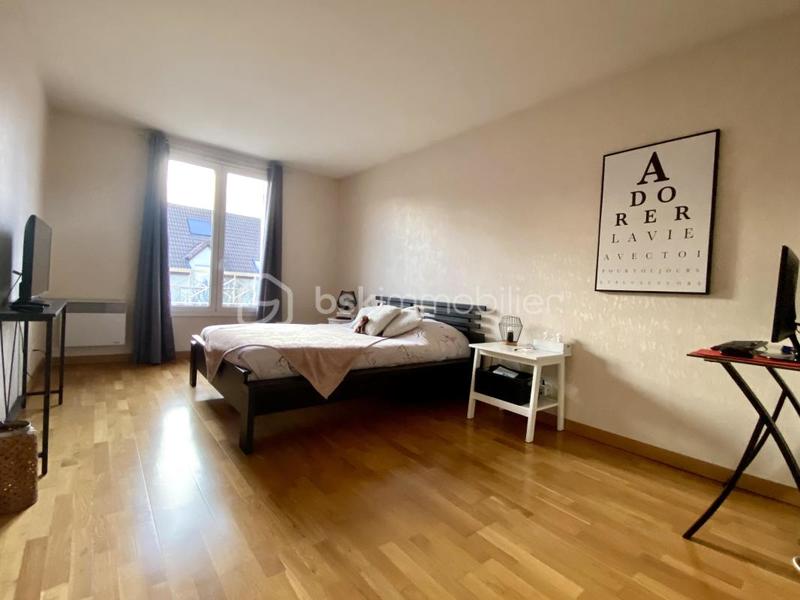 Pavillon - 125 m² - 6 pièces