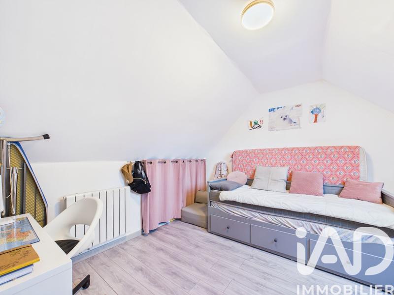 Maison - 96 m² - 5 pièces