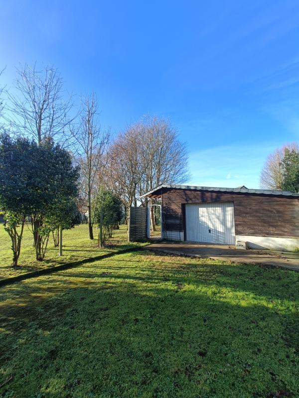 Terrain constructible - 1 288 m²