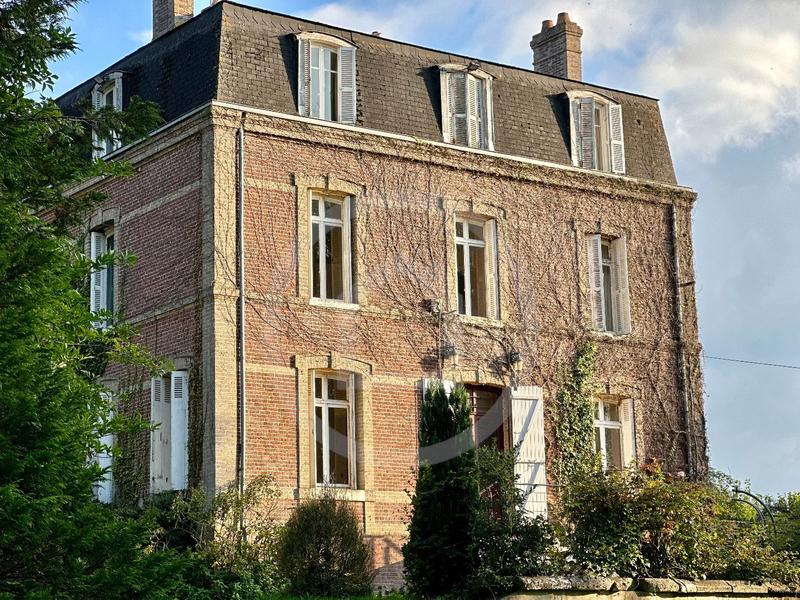 Manoir - 320 m² - 12 pièces