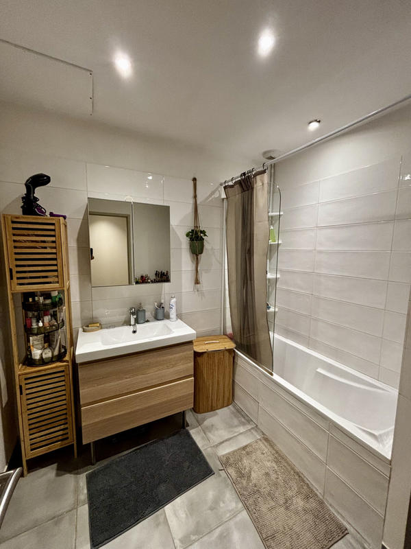 Appartement - 107 m² - 4 pièces