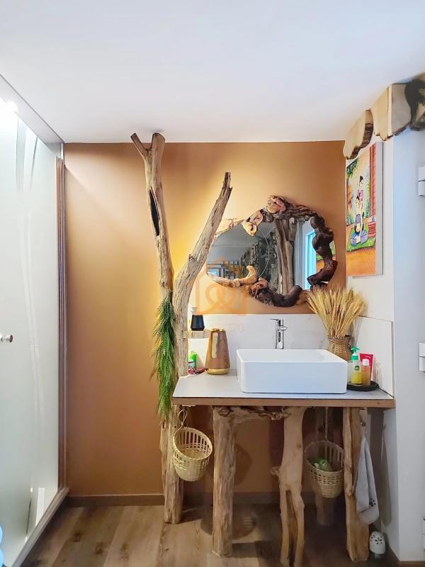 Appartement - 132 m² - 4 pièces