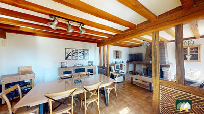 Maison - 105 m² - 5 pièces