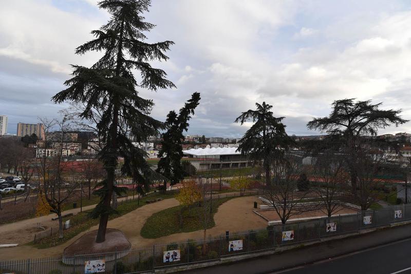 Appartement - 105 m² - 4 pièces