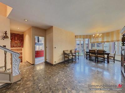 Villa - 400 m² - 10 pièces