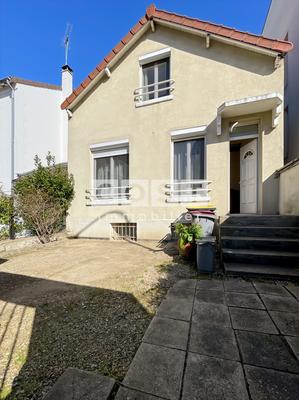 Maison - 100 m² - 3 pièces