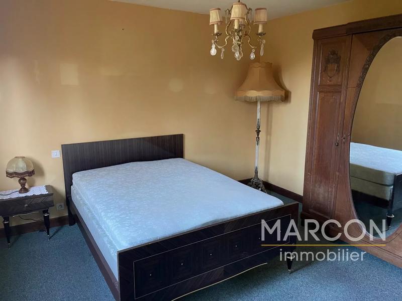 Maison - 94 m² - 5 pièces