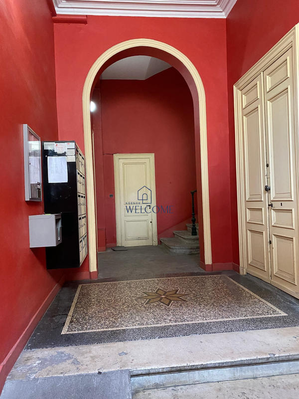 Local commercial - 90 m²