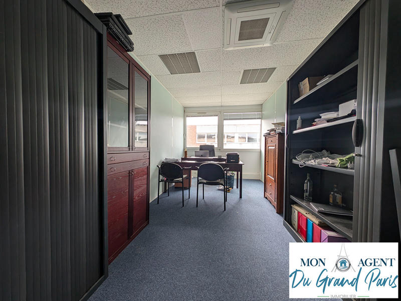 Bureau - 180 m² - 7 pièces