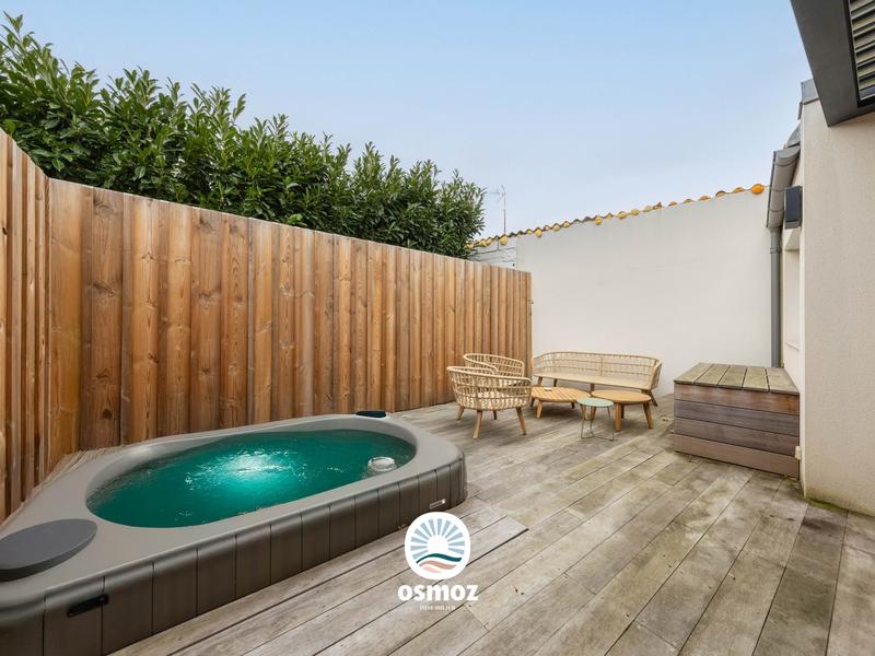 Maison traditionnelle - 99 m² - 4 pièces