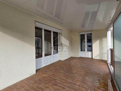 Maison - 179 m² - 7 pièces