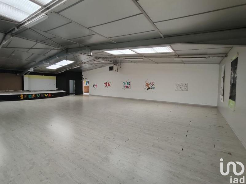 Local commercial - 1 000 m²