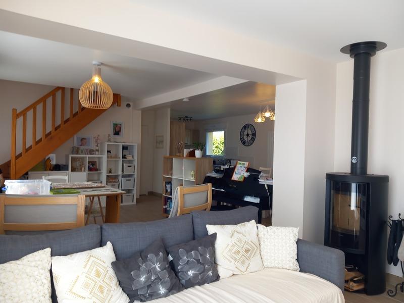 Maison - 121 m² - 7 pièces