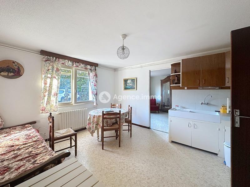 Maison - 85 m² - 3 pièces