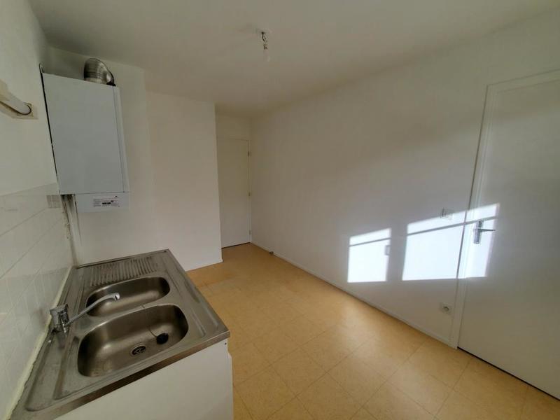 Appartement ancien - 86 m² - 4 pièces