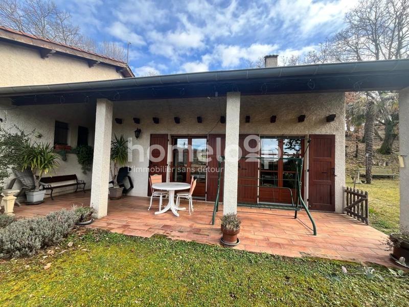 Maison - 140 m² - 6 pièces