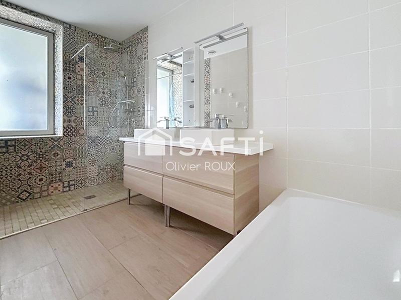 Maison - 105 m² - 6 pièces