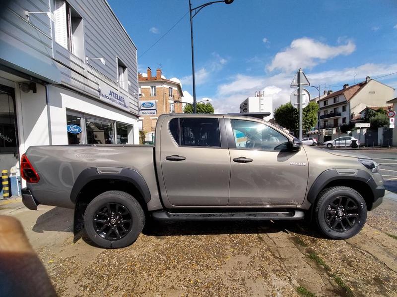 Toyota Hilux IV 4wd 2.8 d-4d 204 Double Cabine Invincible
