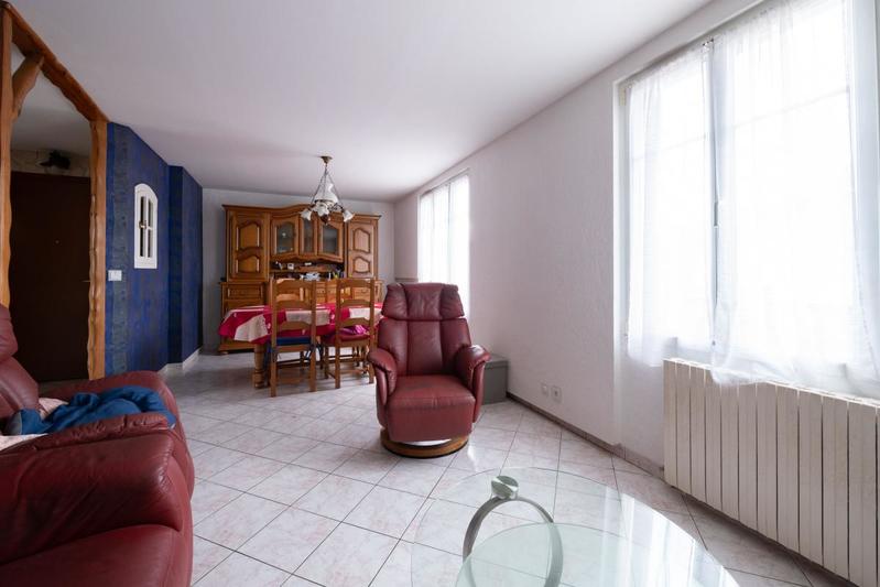 Appartement - 64 m² - 3 pièces