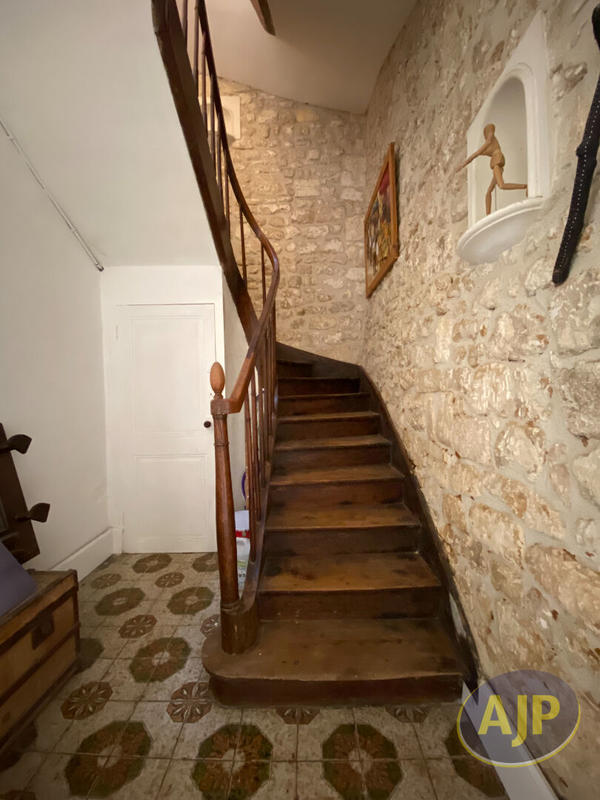 Maison - 173 m² - 5 pièces