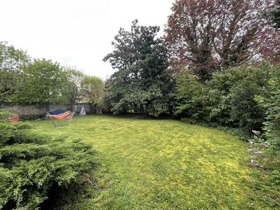 Maison - 160 m² - 9 pièces