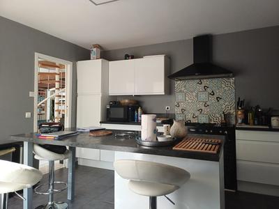 Maison - 207 m² - 9 pièces