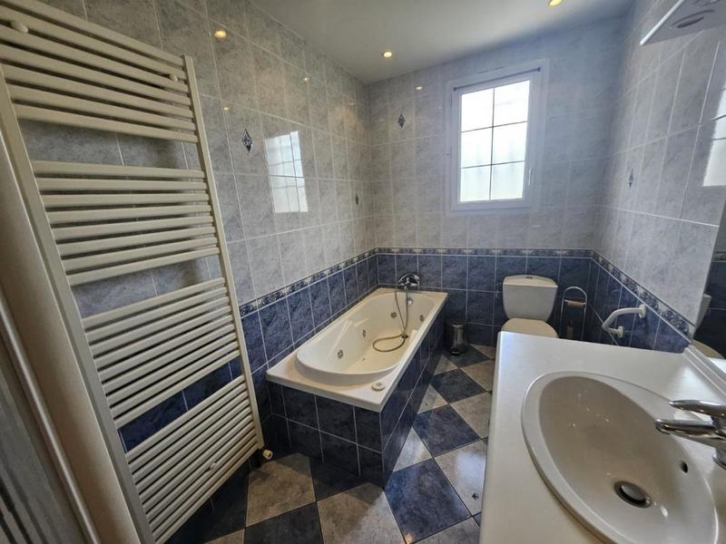 Maison - 113 m² - 4 pièces