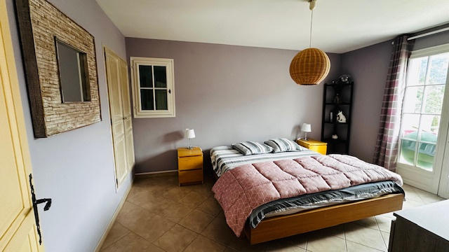 Villa - 295 m² - 11 pièces