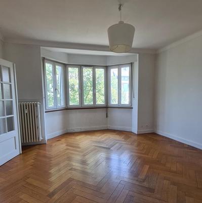 Appartement - 81 m² - 3 pièces