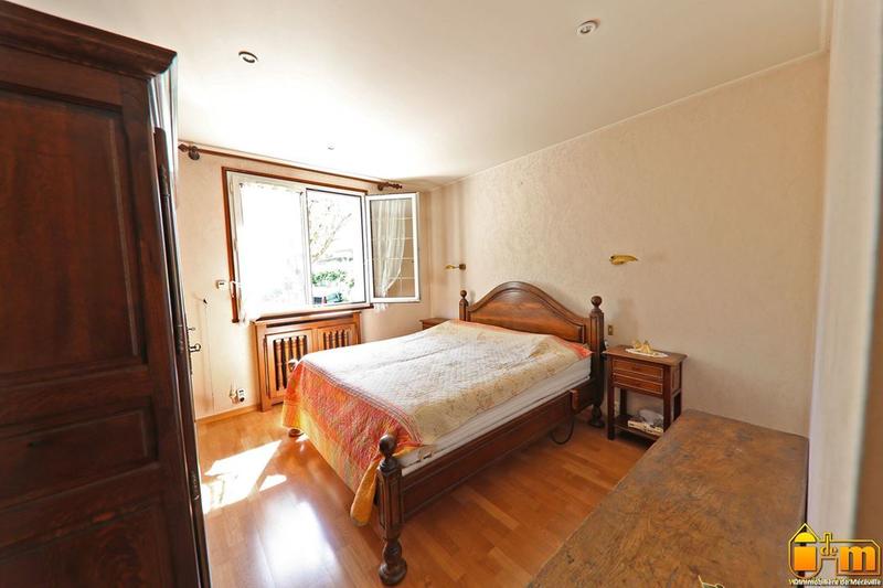 Pavillon - 185 m² - 8 pièces