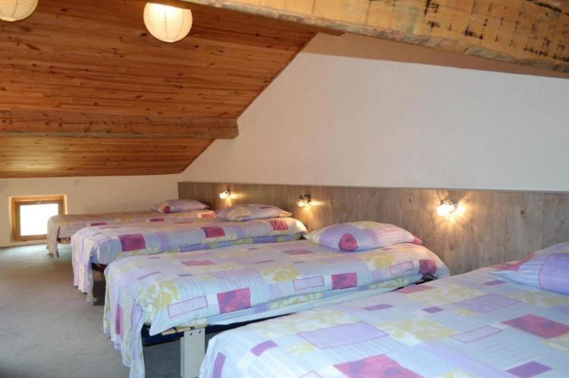 Maison - 276 m² - 13 pièces