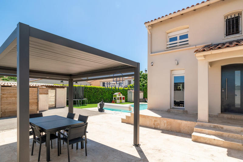 Maison - 135 m² - 6 pièces