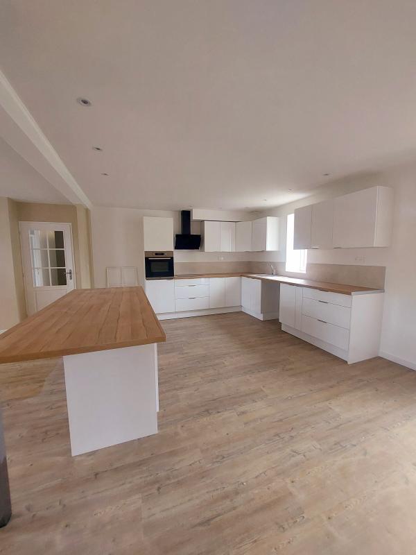 Maison - 175 m² - 6 pièces