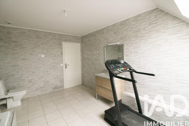 Maison - 189 m² - 8 pièces