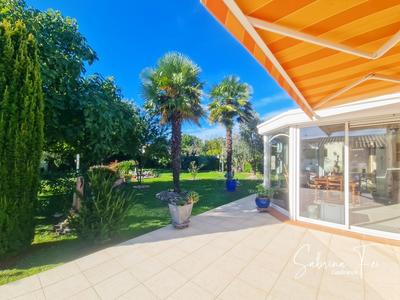 Maison - 163 m² - 6 pièces